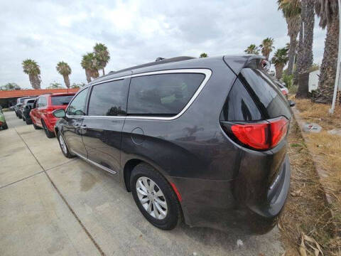 2018 Chrysler Pacifica Touring L