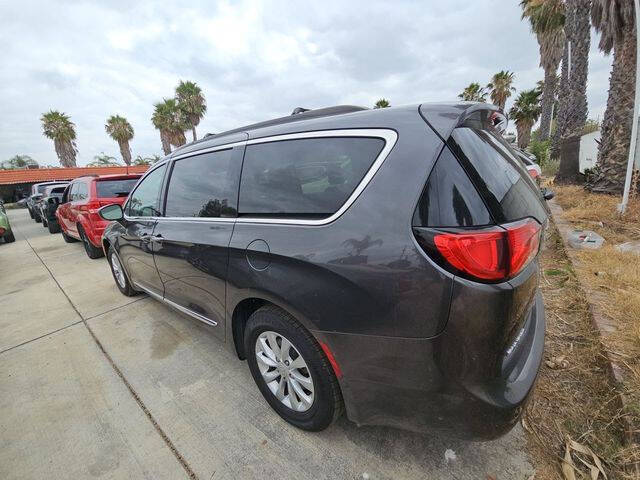 2018 Chrysler Pacifica Touring L