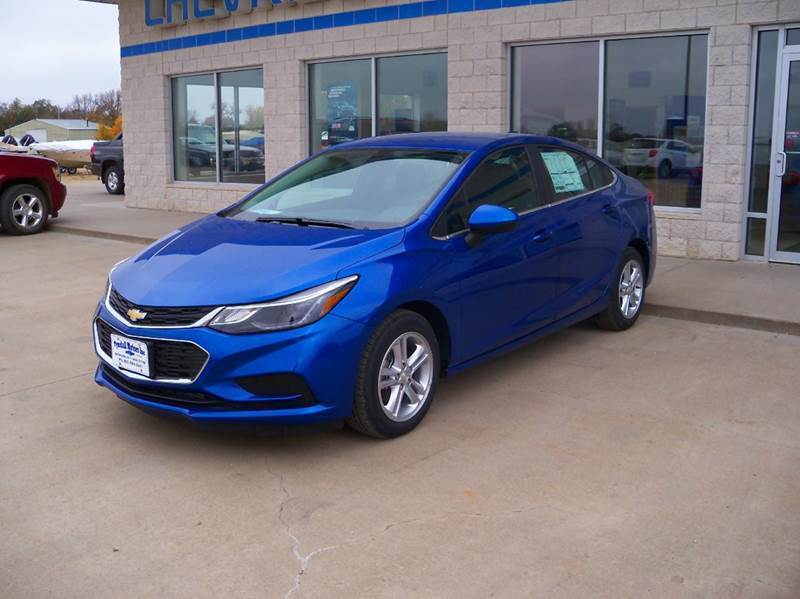 2017 Chevrolet Cruze for sale at Tyndall Motors in Tyndall SD