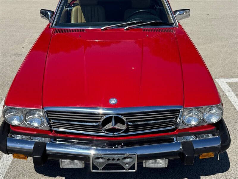 1988 Mercedes-Benz 560-Class 560 SL