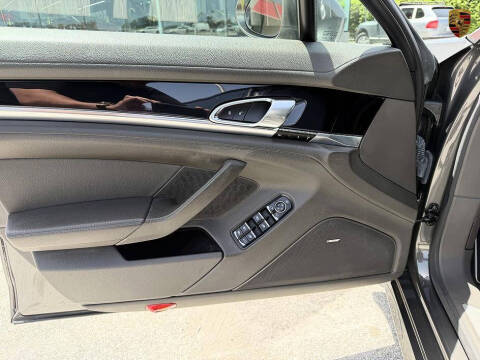 2014 Porsche Panamera