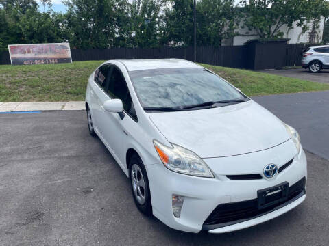 2014 Toyota Prius Three