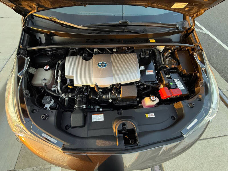 2018 Toyota Prius Two