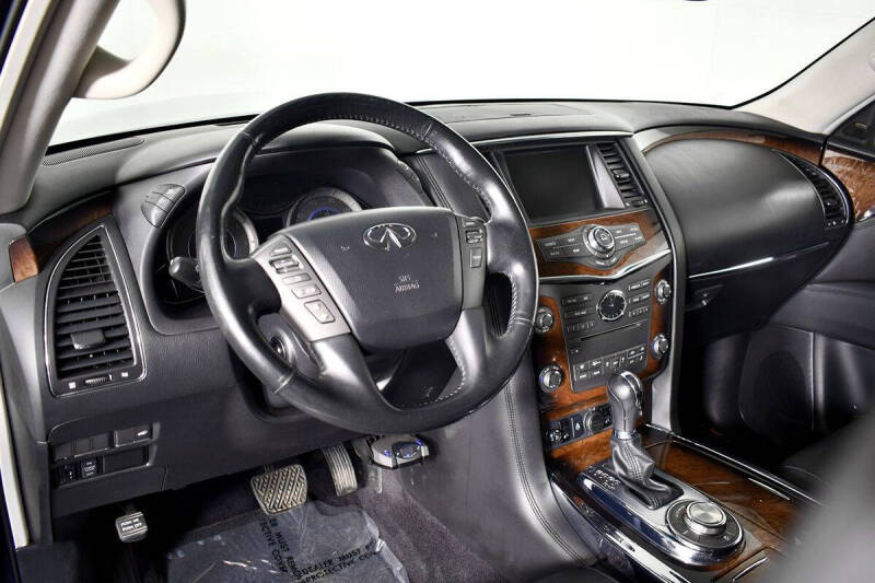 2013 Infiniti QX56