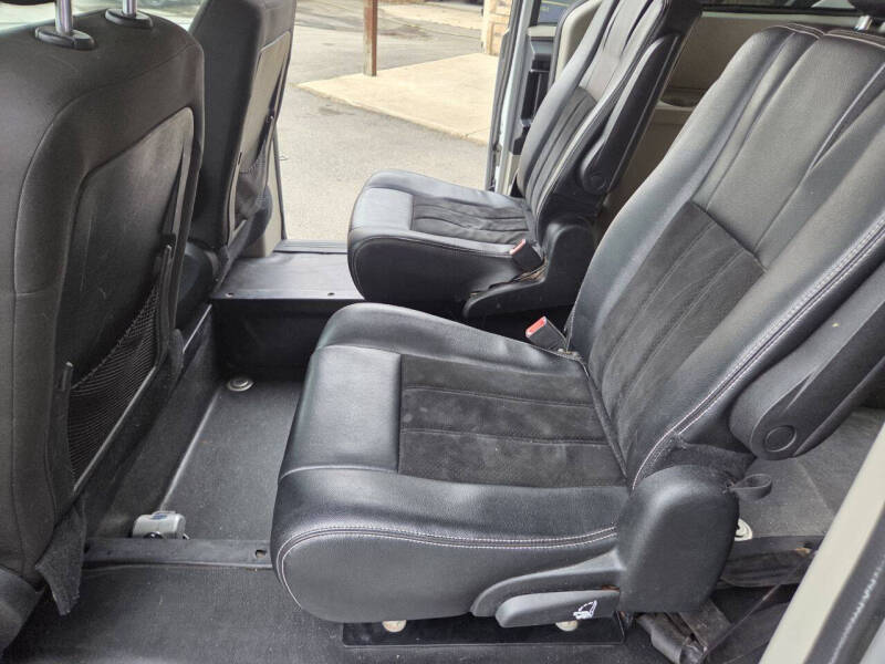 2017 Dodge Grand Caravan SE