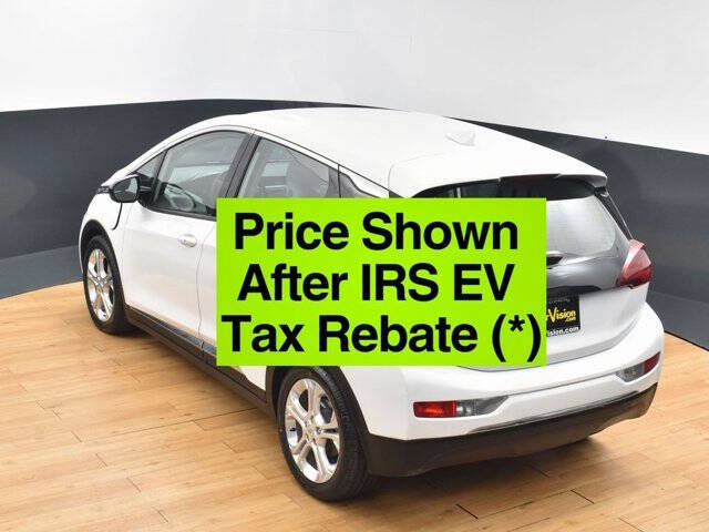 Used 2018 Chevrolet Bolt EV LT with VIN 1G1FW6S06J4121546 for sale in Conshohocken, PA
