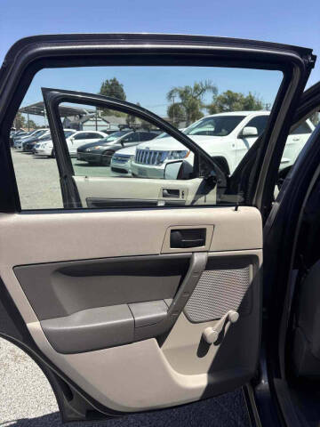 2011 Ford Focus S