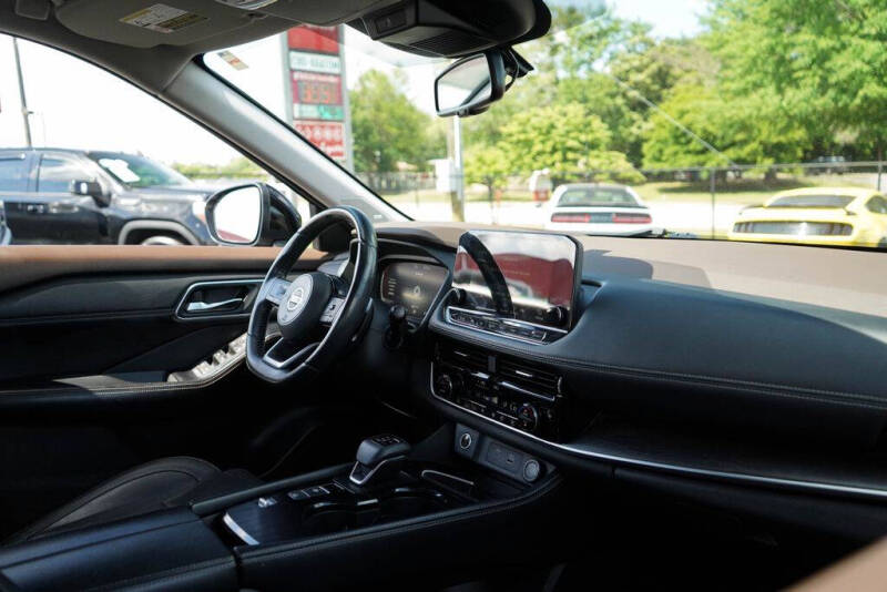 2021 Nissan Rogue Platinum