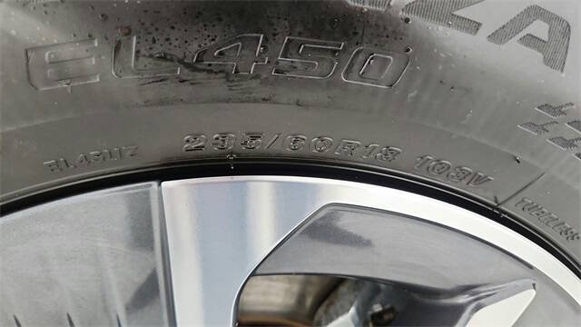 2024 Lexus RZ 450e Luxury