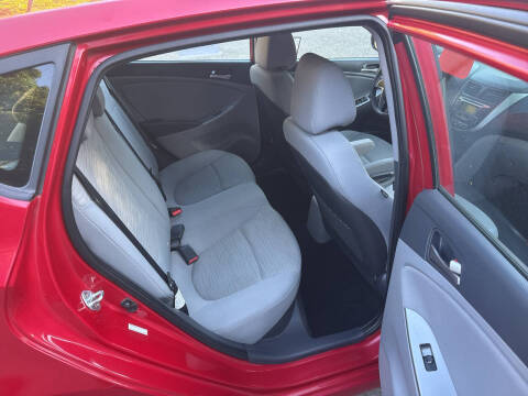 2017 Hyundai Accent SE