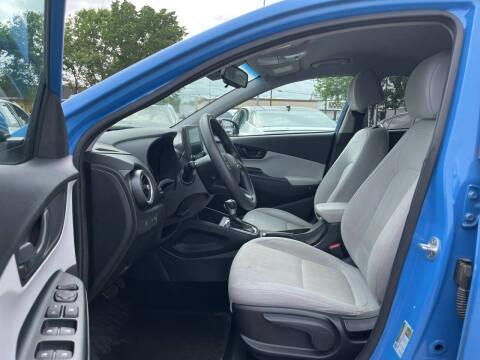 2022 Hyundai Kona SEL