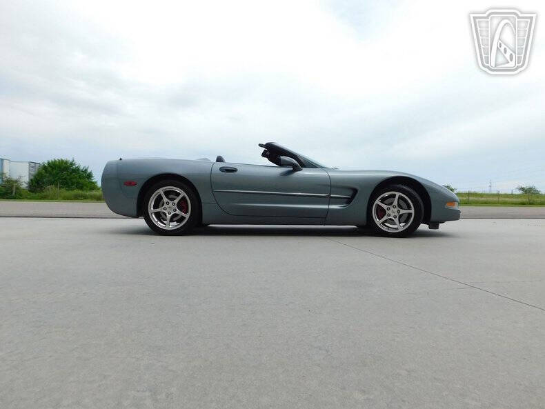 2004 Chevrolet Corvette