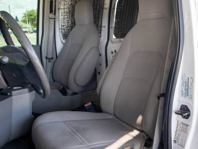 2010 Ford E-Series E-150