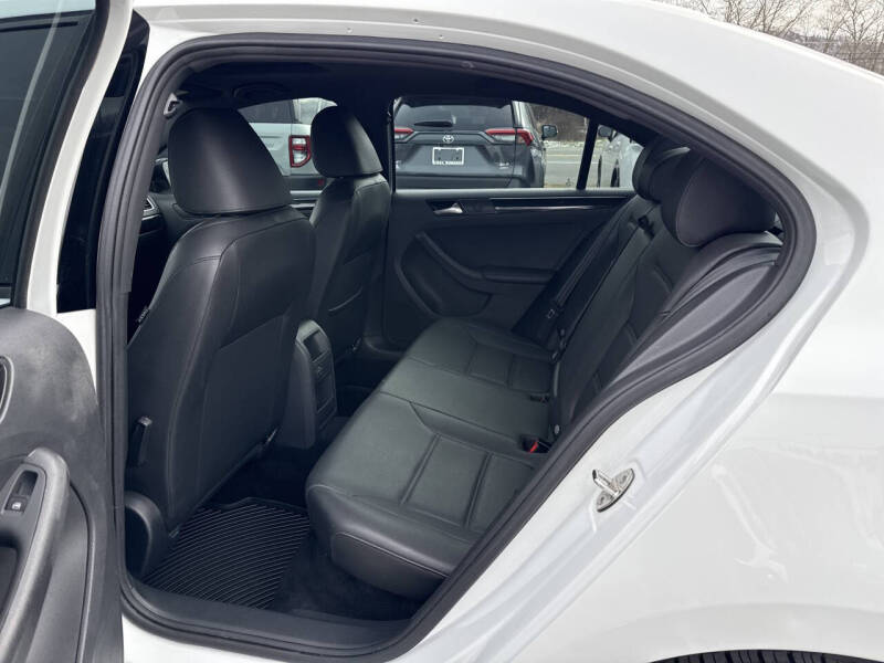 2018 Volkswagen Jetta 1.8T SE Sport