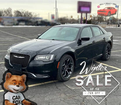 2019 Chrysler 300 for sale at Dell Sells Cars in Detroit MI