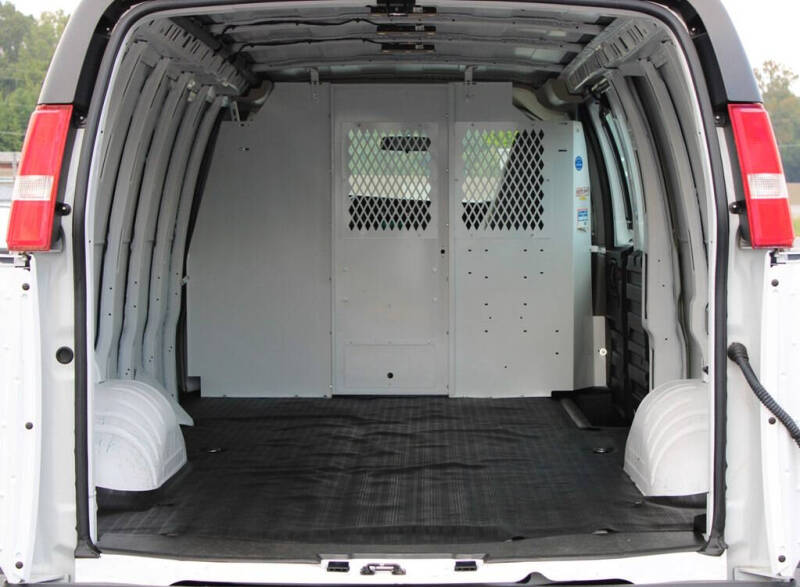 2023 GMC Savana 3500