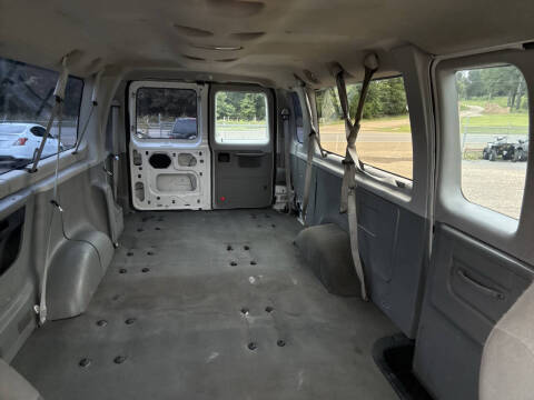 2010 Ford E-Series E-350 SD XL