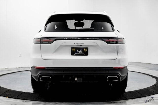 2023 Porsche Cayenne