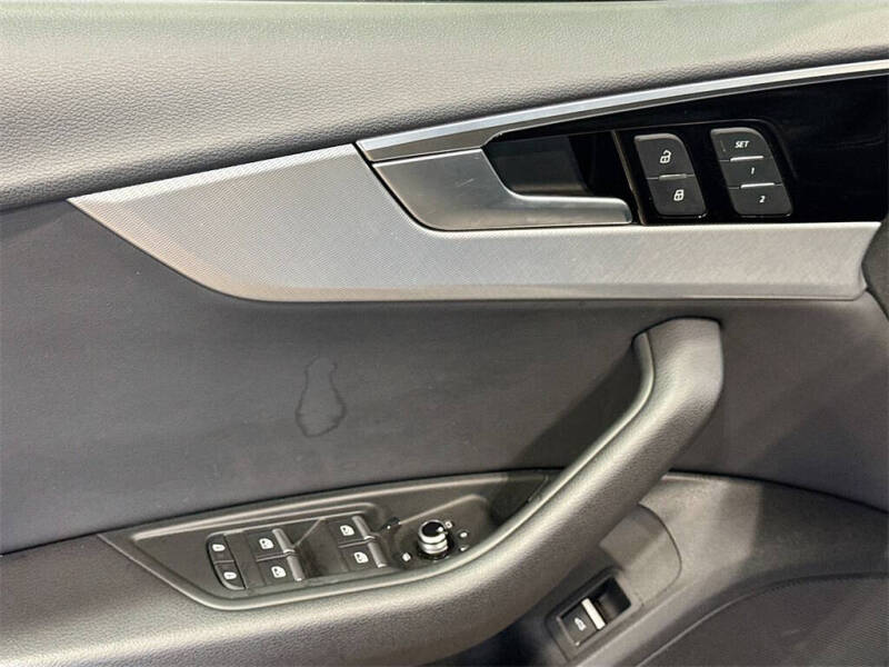 2025 Audi A5 Sportback quattro S line Premium 45 TFSI