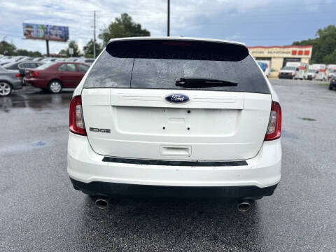 2013 Ford Edge SE