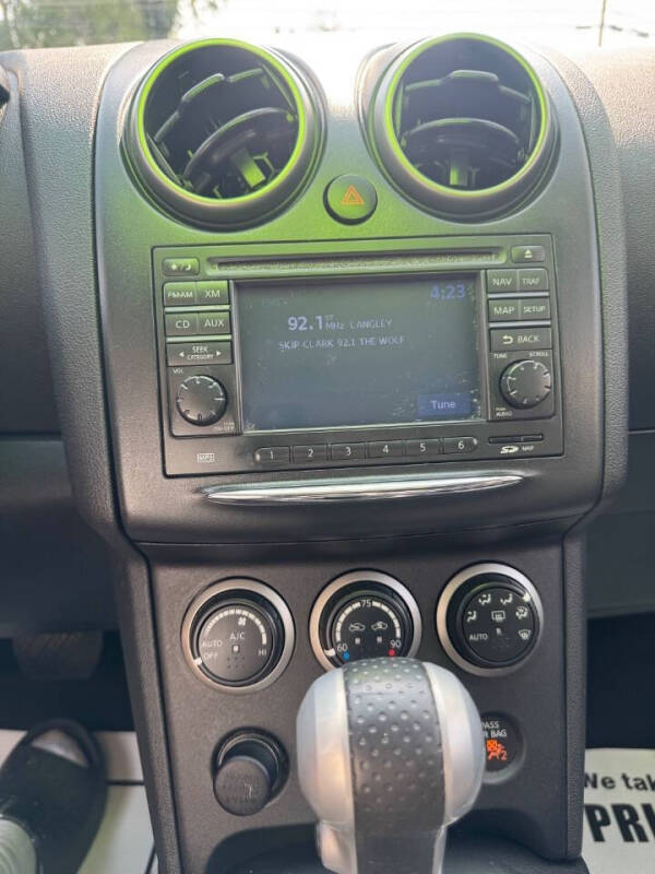 2011 Nissan Rogue SV