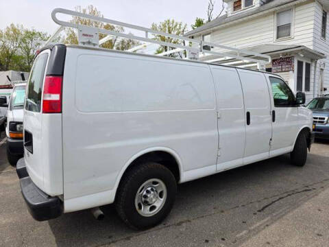 2019 Chevrolet Express 2500