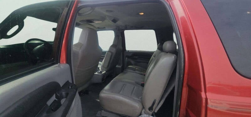 2005 Ford Excursion XLT