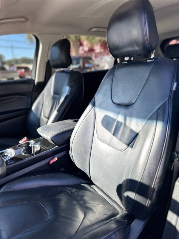 2016 Ford Edge Titanium