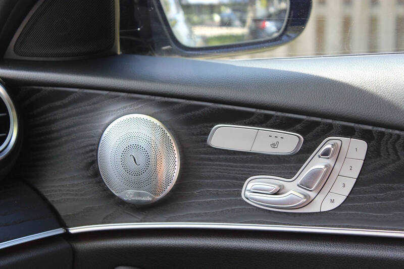 2019 Mercedes-Benz E-Class E 300