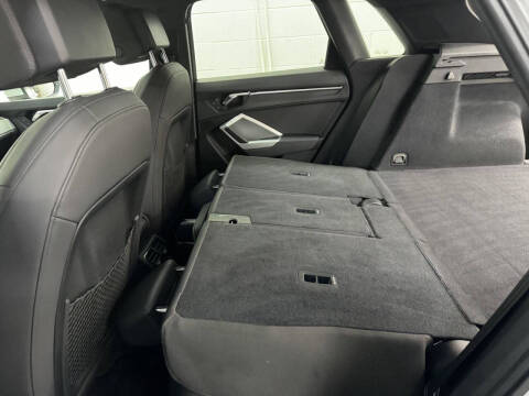 2019 Audi Q3 quattro Premium 45 TFSI