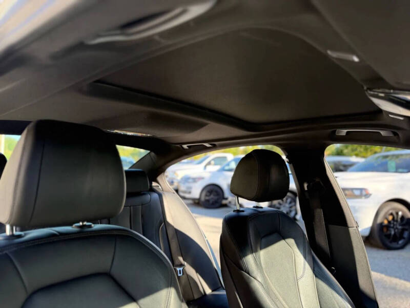 2018 BMW 5 Series 530i