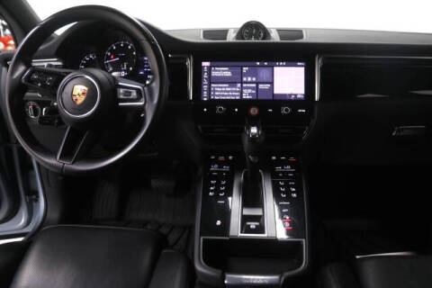 2022 Porsche Macan