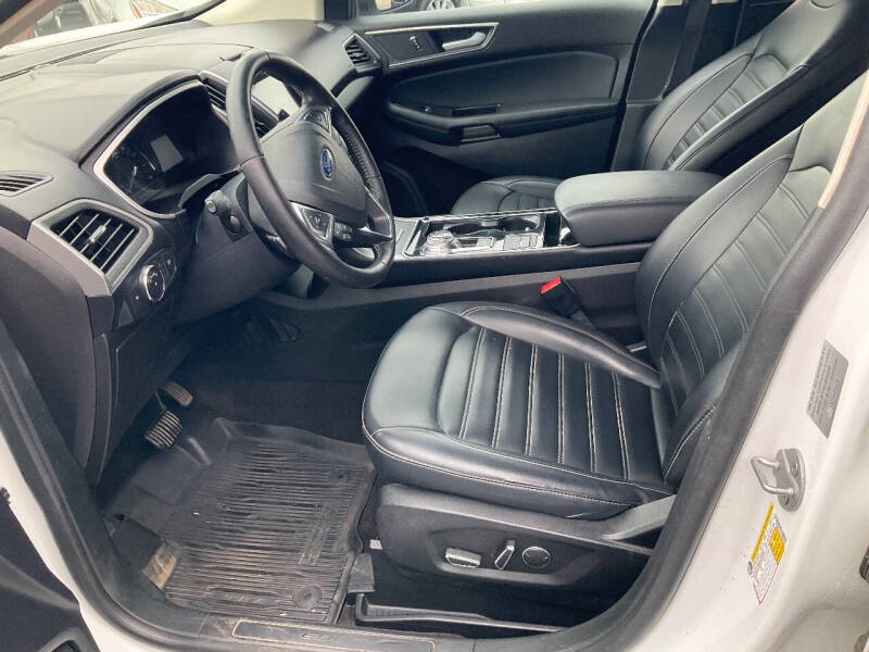 2019 Ford Edge SEL