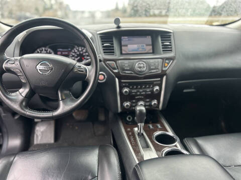 2014 Nissan Pathfinder SL