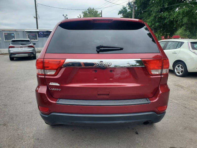 2013 Jeep Grand Cherokee Laredo