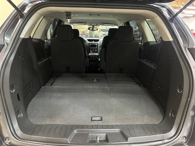 2017 Chevrolet Traverse LT