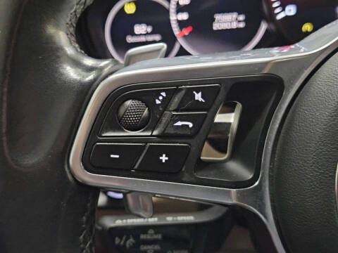 2021 Porsche Cayenne Coupe