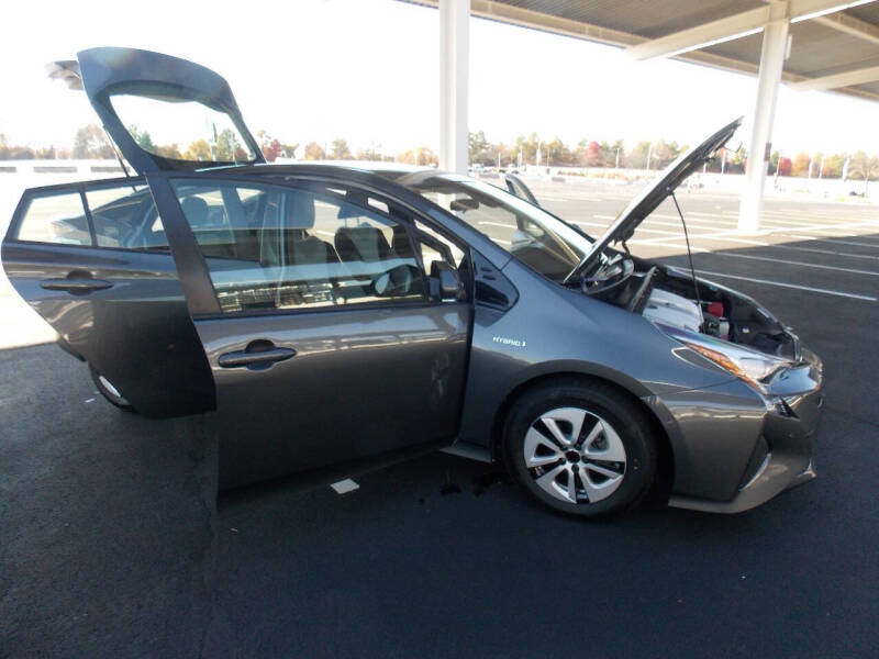 2018 Toyota Prius Three
