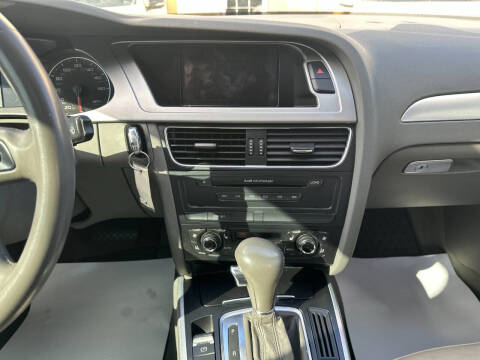 2009 Audi A4 2.0T quattro Premium Plus