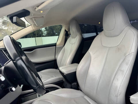 2015 Tesla Model S P85D