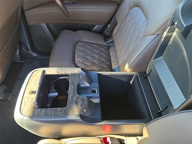 2024 Nissan Armada Platinum