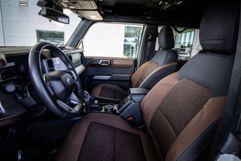 2023 Ford Bronco Outer Banks