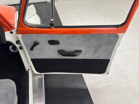 1972 Volkswagen Super Beetle