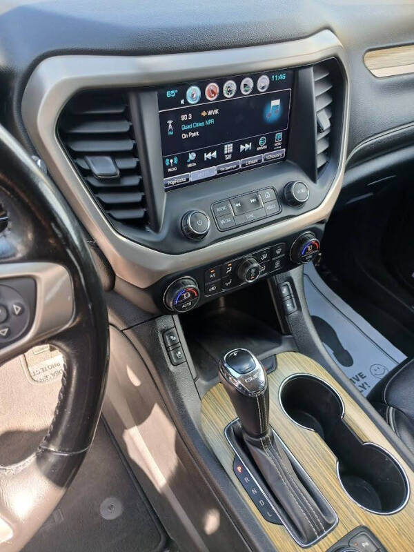 2019 GMC Acadia Denali