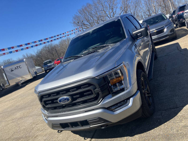 2021 Ford F-150 XLT's photo