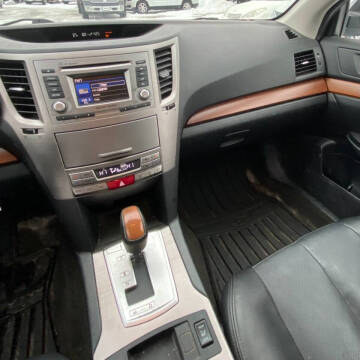 2013 Subaru Outback 2.5i Limited