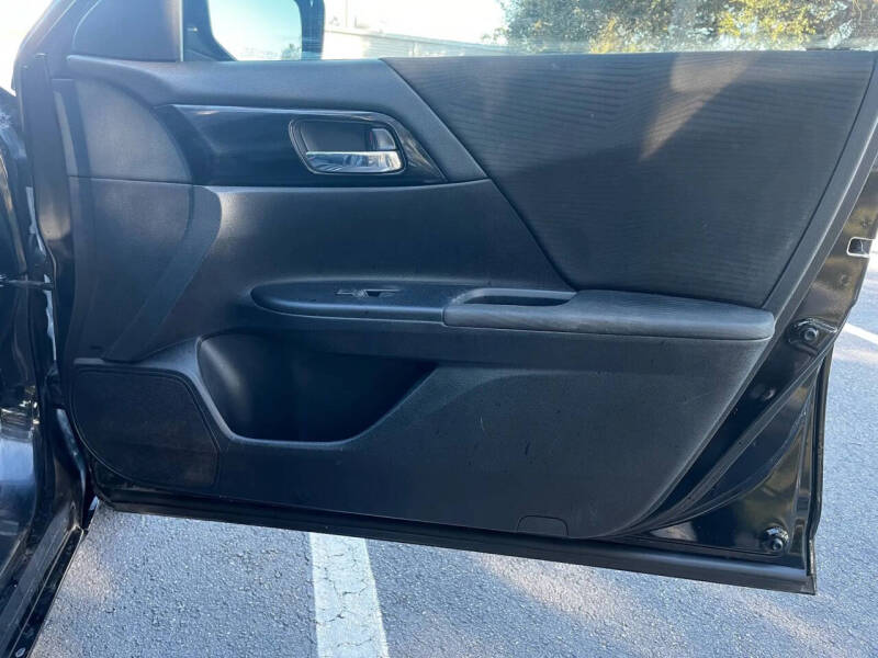 2017 Honda Accord LX