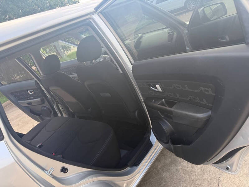 2013 Kia Soul +