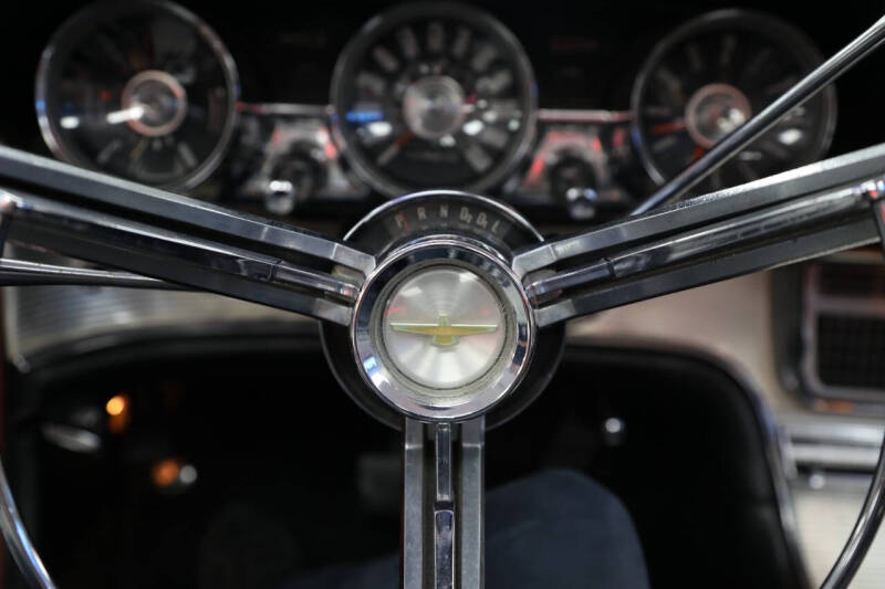 1961 Ford Thunderbird