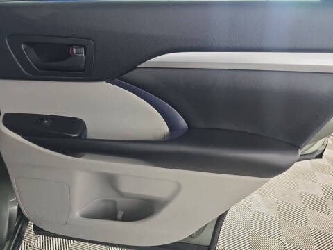 2018 Toyota Highlander LE Plus